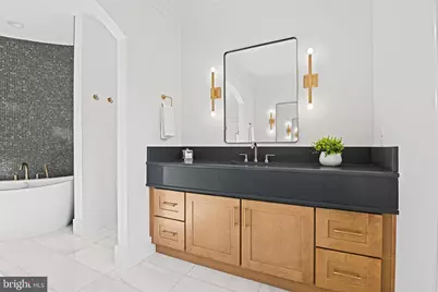 352 Ayr Hill Avenue NE, Vienna, VA 22180 - Photo 46