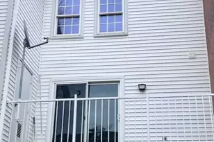 14472 Rustling Leaves Ln, Centreville, VA 20121 - Photo 6