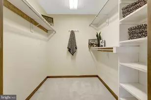 6220 Lakeview Dr, Falls Church, VA 22041 - Photo 32