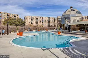 8360 Greensboro Dr, McLean, VA 22102 - Photo 28