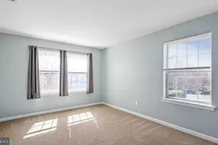 14807 Rydell Rd, Centreville, VA 20121 - Photo 8