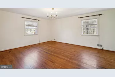 7616 Burford Drive, McLean, VA 22102 - Photo 10