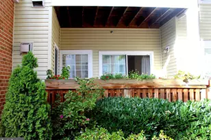 4142 Fountainside Ln, Fairfax, VA 22030 - Photo 22