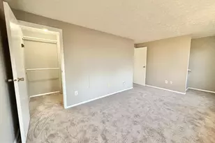 8263 Burning Forest Ct, Springfield, VA 22153 - Photo 4