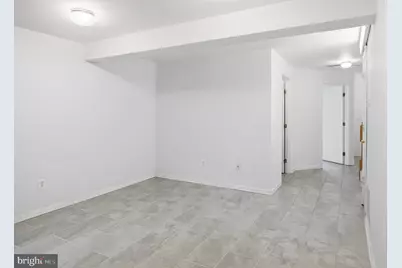 7858 Seafarer Way, Lorton, VA 22079 - Photo 6