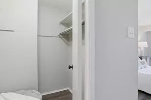 1800 Old Meadow Rd, McLean, VA 22102 - Photo 14