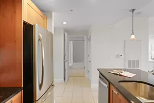 2451 Midtown Ave, Alexandria, VA 22303 - Photo 12