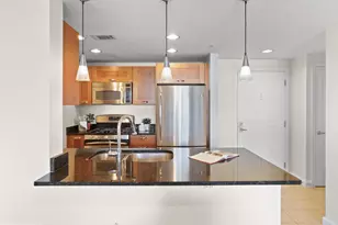 2451 Midtown Ave, Alexandria, VA 22303 - Photo 10