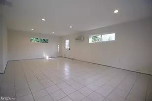 2129 Grayson Pl, Falls Church, VA 22043 - Photo 12