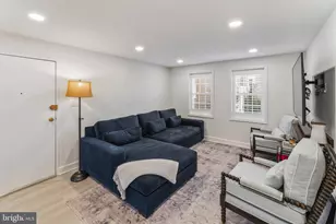 6715 W Wakefield Dr, Alexandria, VA 22307 - Photo 8