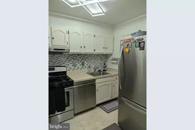 5940 Cove Landing Road #304, Burke, VA 22015 - Photo 6
