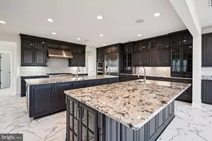 6647 Tack House Trl Trail, Centreville, VA 20120 - Photo 40