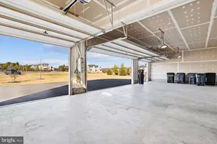 6647 Tack House Trl Trail, Centreville, VA 20120 - Photo 32