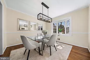 7115 Hundsford Ln, Springfield, VA 22153 - Photo 18