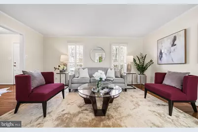 7115 Hundsford Lane, Springfield, VA 22153 - Photo 2