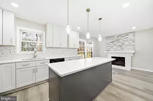 10360 Hampshire Green Ave, Fairfax, VA 22032 - Photo 1