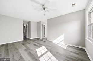 10360 Hampshire Green Ave, Fairfax, VA 22032 - Photo 18