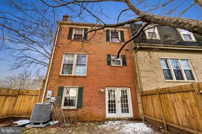 10360 Hampshire Green Avenue, Fairfax, VA 22032 - Photo 40