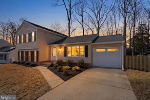 9077 Brook Ford Rd, Burke, VA 22015 - Photo 2