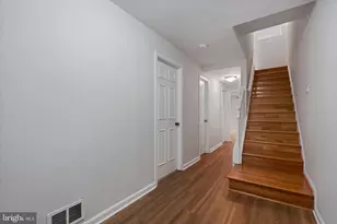 7782 Marshall Heights Ct, Falls Church, VA 22043 - Photo 6