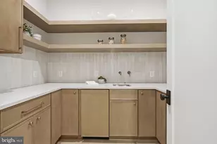 9313 Coronado Terrace, Fairfax, VA 22031 - Photo 14