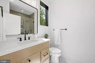 9313 Coronado Terrace, Fairfax, VA 22031 - Photo 32
