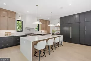 9313 Coronado Terrace, Fairfax, VA 22031 - Photo 18