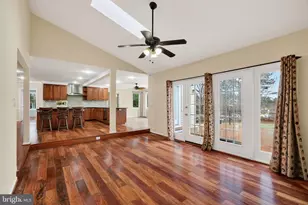 13142 New Parkland Dr, Herndon, VA 20171 - Photo 26