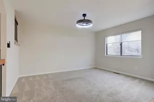 11908 Barrel Cooper Ct, Reston, VA 20191 - Photo 14