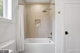 2530 Stuart Pl, Falls Church, VA 22046 - Photo 46