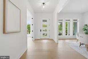 2530 Stuart Pl, Falls Church, VA 22046 - Photo 4