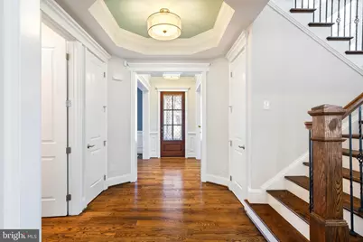 1604 Colonial Lane, McLean, VA 22102 - Photo 4