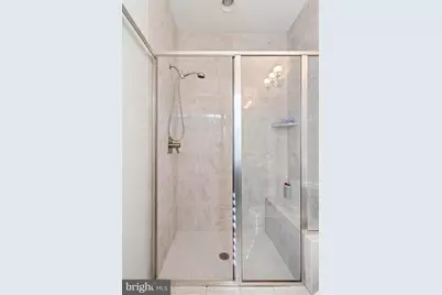 1604 Colonial Lane, McLean, VA 22102 - Photo 32