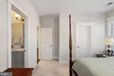 1604 Colonial Lane, McLean, VA 22102 - Photo 26