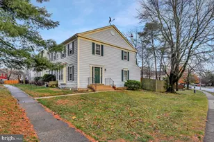 7865 Parthian Ct, Springfield, VA 22153 - Photo 1