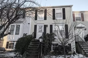 9119 Aspenpark Ct, Lorton, VA 22079 - Photo 16