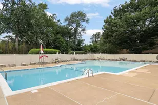 2716 Glengyle Dr, Vienna, VA 22181 - Photo 36