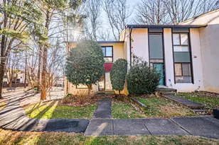 11879 Barrel Cooper Ct, Reston, VA 20191 - Photo 1