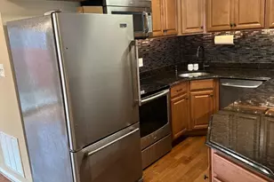 7943 Timarand Ct, Lorton, VA 22079 - Photo 8