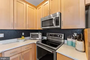 6377 St Timothys Ln, Centreville, VA 20121 - Photo 22