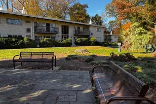 4945 Americana Dr, Annandale, VA 22003 - Photo 2