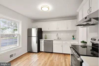 9225 Sand Creek Court, Burke, VA 22015 - Photo 4