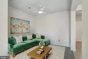 9523 Bastille St, Fairfax, VA 22031 - Photo 4