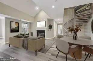4116 Monument Ct, Fairfax, VA 22033 - Photo 4