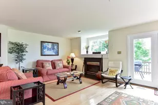 4804 Heron Neck Ln, Fairfax, VA 22033 - Photo 10
