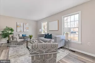 13170 Autumn Hill Ln, Herndon, VA 20171 - Photo 10