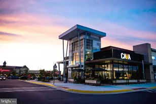 4751 Sully Pt Ln, Chantilly, VA 20151 - Photo 10