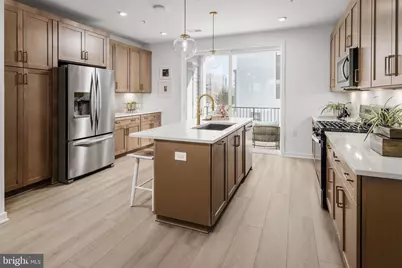 4751 Sully Point Lane, Chantilly, VA 20151 - Photo 2