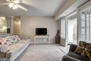 8354 Dunham Ct, Springfield, VA 22152 - Photo 4