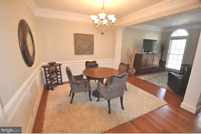 7976 Vigne Court, Vienna, VA 22182 - Photo 8